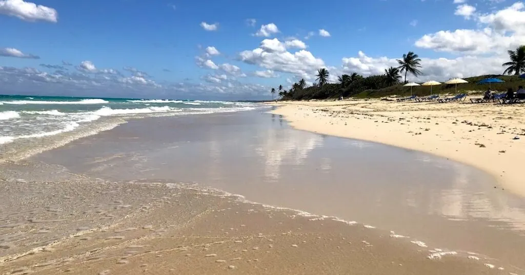 Waves lapping a sandy shore at Boca Ciega beach