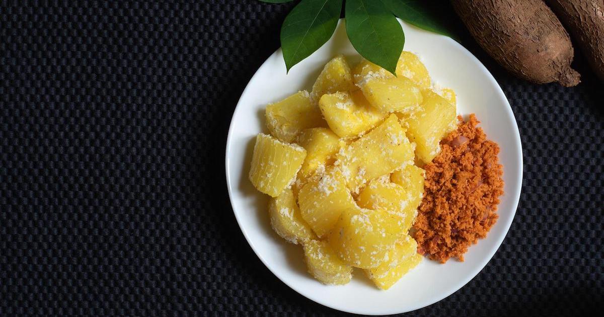 Yam sprinkled with tapioca starch