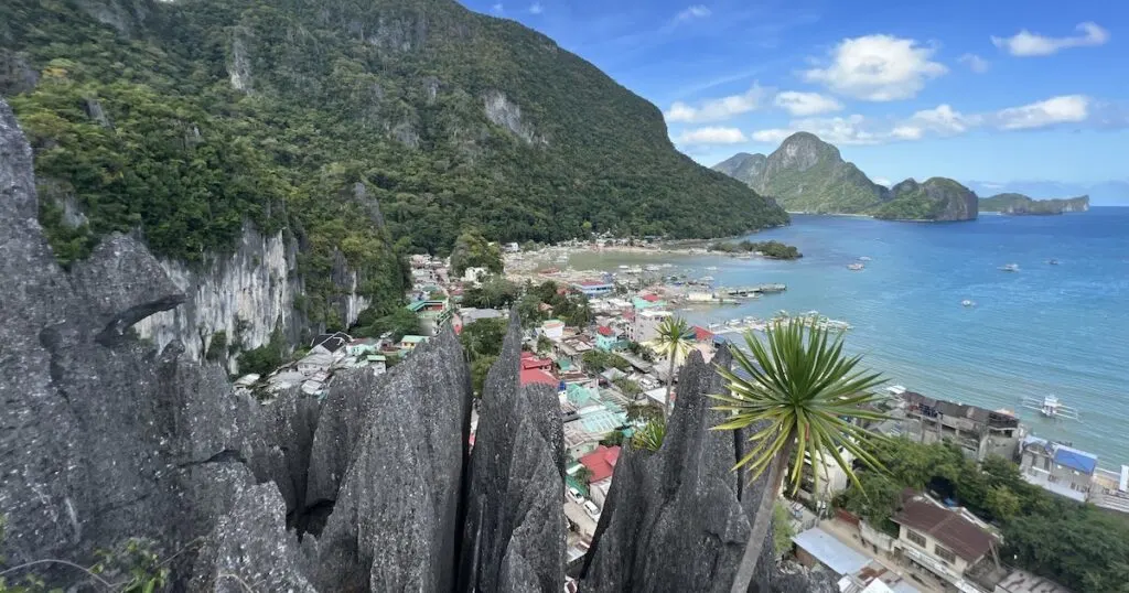 Rocky Taraw Cliffs above El Nido.