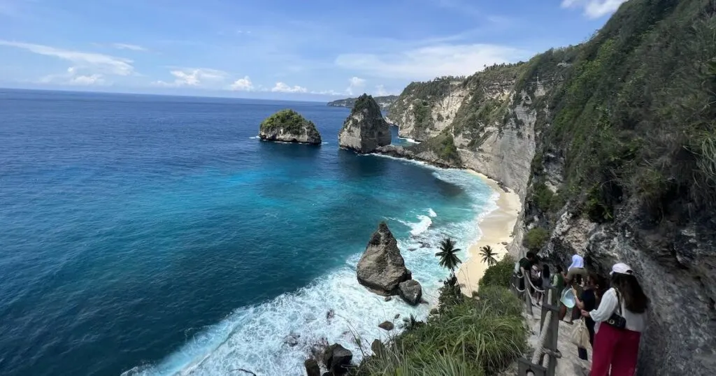 Diamond Beach, a limestone beach with diamond-shaped rocks in Nusa Penida