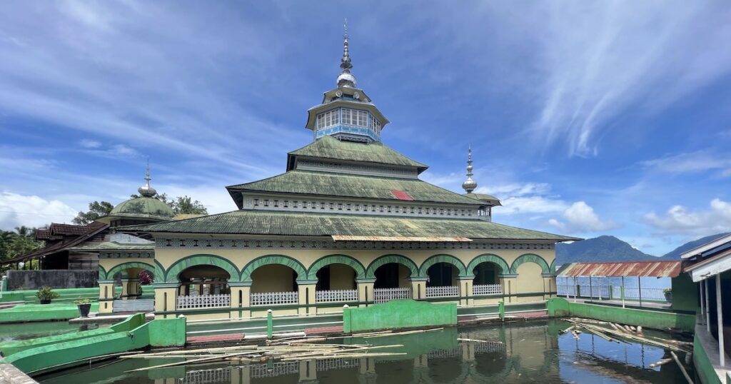 A floating mosque in Lake Maninjau.